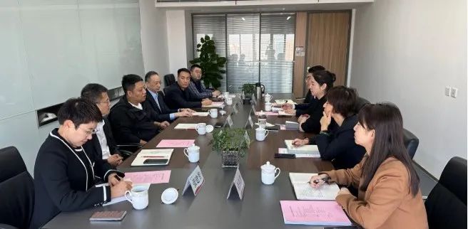 西安投資控股副總經(jīng)理王一梅會(huì)見(jiàn)興業(yè)銀行西安分行黨委委員、副行長(zhǎng)一行