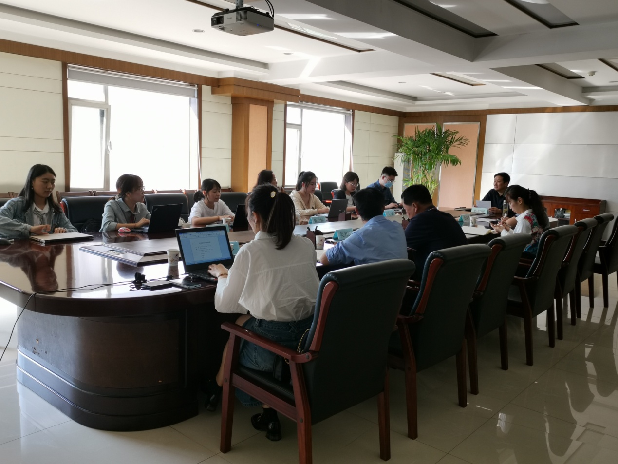 西安市西投投資(發(fā)展)有限公司召開陜西中油和眾油品銷售有限公司中介機(jī)構(gòu)見面會