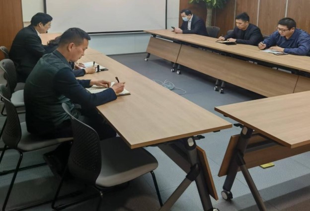 綜合事務(wù)部集中傳達學(xué)習二十大報告